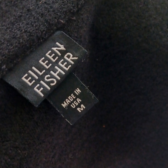 EILEEN FISHER (USA) LADIES PURE WOOL BLACK (1) BUTTON CLOSURE SWEATER-JACKET - Picture 7 of 17